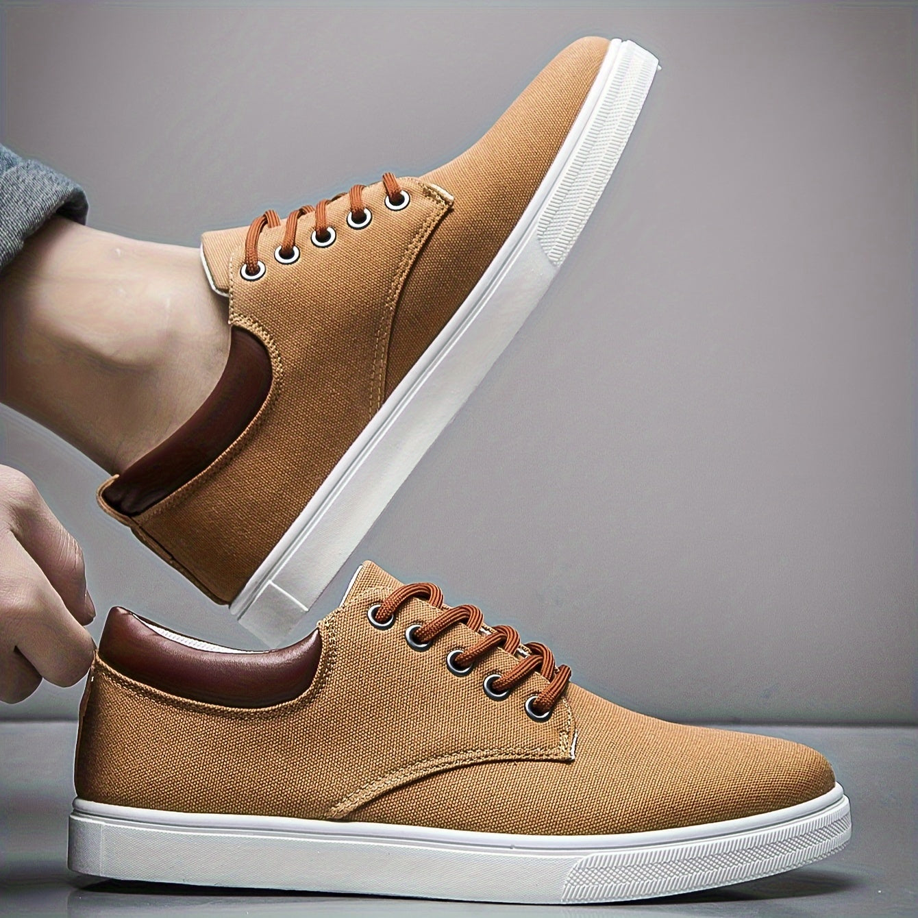 Men's Trendy Solid Skate Shoes - Comfy Non-Slip Casual Lace-Up Sneakers for Outdoor Activities